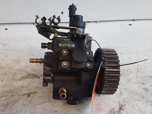 Gebruikte Dieselpomp Mazda 3 Sport (BK) Prijs € 80,00 Margeregeling aangeboden door Autodemontagebedrijf Smit