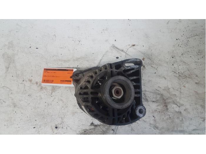 Gebruikte Dynamo Fiat Doblo (223A/119) 1.2 Prijs € 25,00 Margeregeling aangeboden door Autodemontagebedrijf Smit