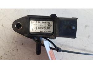 Gebruikte Map Sensor (inlaatspruitstuk) Renault Trafic New (FL) 1.9 dCi 100 16V Prijs € 20,00 Margeregeling aangeboden door Autodemontagebedrijf Smit