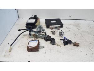 Gebruikte Contactslot + computer Daihatsu YRV (M2) 1.3 16V DVVT Prijs € 125,00 Margeregeling aangeboden door Autodemontagebedrijf Smit