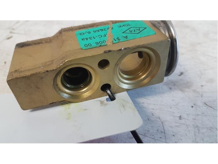 Gebruikte Airco expansieklep Fiat Grande Punto (199) 1.4 Prijs € 30,00 Margeregeling aangeboden door Autodemontagebedrijf Smit