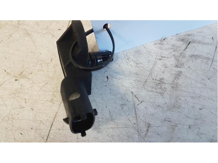 Gebruikte Map Sensor (inlaatspruitstuk) Fiat Grande Punto (199) 1.4 Prijs € 10,00 Margeregeling aangeboden door Autodemontagebedrijf Smit