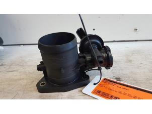 Gebruikte Gasklephuis Ford Focus 2 Wagon 2.0 TDCi 16V Prijs € 25,00 Margeregeling aangeboden door Autodemontagebedrijf Smit