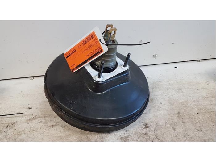 Gebruikte Rembooster Ford Focus 2 Wagon 2.0 TDCi 16V Prijs € 50,00 Margeregeling aangeboden door Autodemontagebedrijf Smit