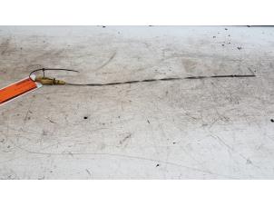 Gebruikte Olie Peilstok Mazda 5 (CR19) 2.0i 16V Prijs op aanvraag aangeboden door Autodemontagebedrijf Smit