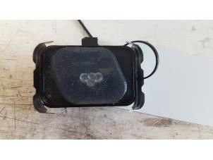 Gebruikte Regensensor Opel Astra H SW (L35) 1.3 CDTI 16V Ecotec Prijs € 15,00 Margeregeling aangeboden door Autodemontagebedrijf Smit