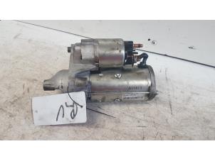 Gebruikte Startmotor Suzuki Liana (ERC/ERD/RH4) 1.4 DDiS 16V Prijs € 25,00 Margeregeling aangeboden door Autodemontagebedrijf Smit