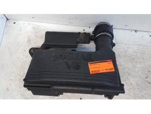 Gebruikte Luchtfilterhuis Jaguar X-type 2.5 V6 24V Prijs € 30,00 Margeregeling aangeboden door Autodemontagebedrijf Smit