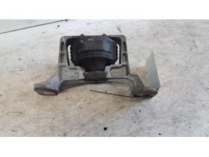 Gebruikte Motorsteun Ford Focus 2 Wagon 1.6 16V Prijs € 30,00 Margeregeling aangeboden door Autodemontagebedrijf Smit