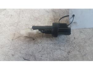 Gebruikte Sensor Airbag Volvo V50 (MW) 2.0 D 16V Prijs € 15,00 Margeregeling aangeboden door Autodemontagebedrijf Smit