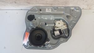 Gebruikte Raammechaniek 4Deurs rechts-achter Volvo V50 (MW) 2.0 D 16V Prijs € 30,00 Margeregeling aangeboden door Autodemontagebedrijf Smit