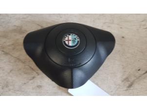 Gebruikte Airbag links (Stuur) Alfa Romeo GT (937) 2.0 JTS 16V Prijs € 30,00 Margeregeling aangeboden door Autodemontagebedrijf Smit