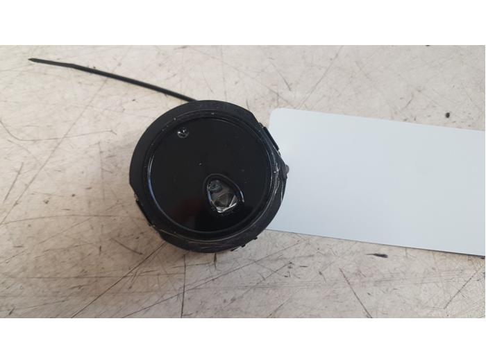 Gebruikte Regensensor Renault Scénic II (JM) 1.6 16V Prijs € 15,00 Margeregeling aangeboden door Autodemontagebedrijf Smit