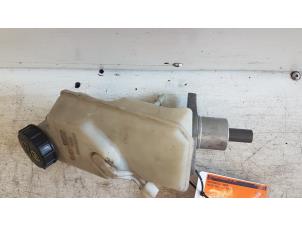 Gebruikte Hoofdremcilinder Volvo C30 (EK/MK) 1.6 D 16V Prijs € 20,00 Margeregeling aangeboden door Autodemontagebedrijf Smit