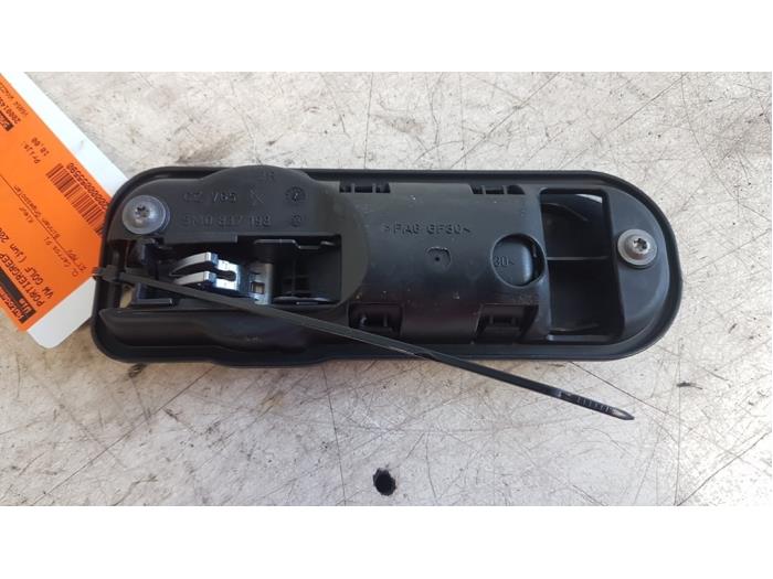 Portiergreep 4Deurs rechts-voor van een Volkswagen Golf V (1K1) 1.6 FSI 16V 2005