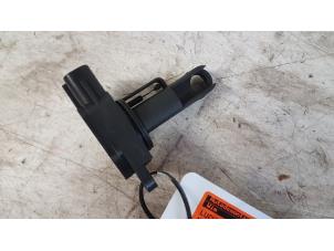 Gebruikte Luchtmassameter Mazda 6 Sportbreak (GY19/89) 2.0i 16V Prijs € 10,00 Margeregeling aangeboden door Autodemontagebedrijf Smit