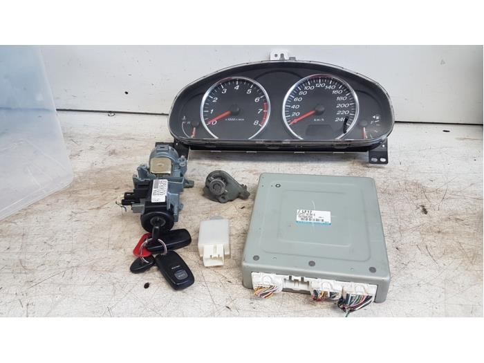 Gebruikte Kontaktslot + computer Mazda 6 Sportbreak (GY19/89) 2.0i 16V Prijs € 150,00 Margeregeling aangeboden door Autodemontagebedrijf Smit