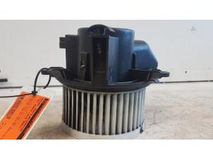 Gebruikte Blower Fiat Punto II (188) 1.4 16V Prijs € 15,00 Margeregeling aangeboden door Autodemontagebedrijf Smit