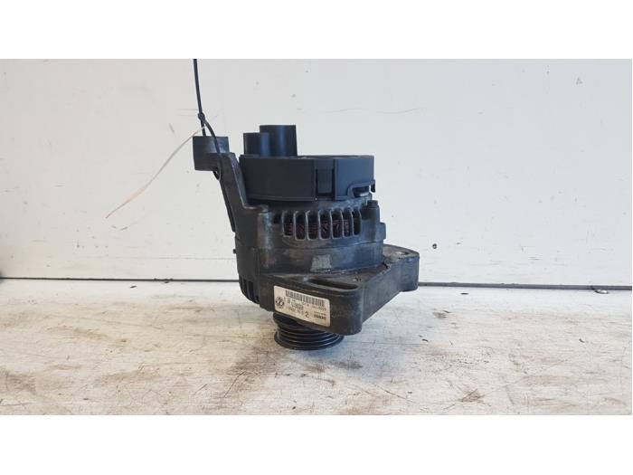Gebruikte Dynamo Fiat Doblo (223A/119) 1.2 Prijs € 15,00 Margeregeling aangeboden door Autodemontagebedrijf Smit