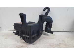 Gebruikte Luchtfilterhuis Kia Picanto (BA) 1.0 12V Prijs € 15,00 Margeregeling aangeboden door Autodemontagebedrijf Smit