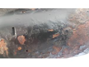 Startmotor van een Volkswagen Polo IV (9N1/2/3) 1.4 FSI 16V 2003