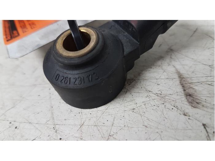 Pingelsensor van een Fiat Grande Punto (199) 1.4 16V 2006