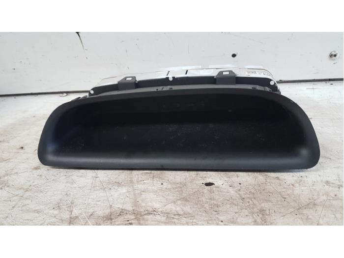 Gebruikte Display Interieur Hyundai Matrix 1.6 16V Prijs € 25,00 Margeregeling aangeboden door Autodemontagebedrijf Smit
