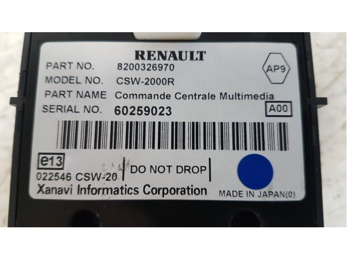 Regelunit Multi Media van een Renault Laguna II (BG) 2.0 16V 2006