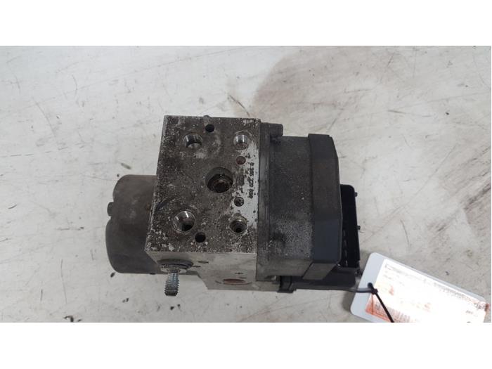 Gebruikte ABS Pomp Chevrolet Lacetti (KLAN) 1.8 16V Prijs € 55,00 Margeregeling aangeboden door Autodemontagebedrijf Smit
