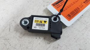 Gebruikte Airbag Sensor Chevrolet Captiva (C100) 2.4 16V 4x2 Prijs € 10,00 Margeregeling aangeboden door Autodemontagebedrijf Smit