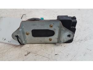 Gebruikte Motor Centrale Deurvergrendeling Hyundai H-1/H-200 2.5 Tdi Prijs € 20,00 Margeregeling aangeboden door Autodemontagebedrijf Smit