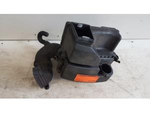 Gebruikte Luchtfilterhuis Kia Picanto (BA) 1.0 12V Prijs € 20,00 Margeregeling aangeboden door Autodemontagebedrijf Smit