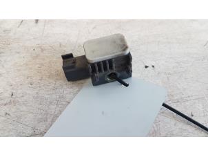 Gebruikte Airbag Sensor Ford Focus C-Max 1.8 16V Prijs € 15,00 Margeregeling aangeboden door Autodemontagebedrijf Smit