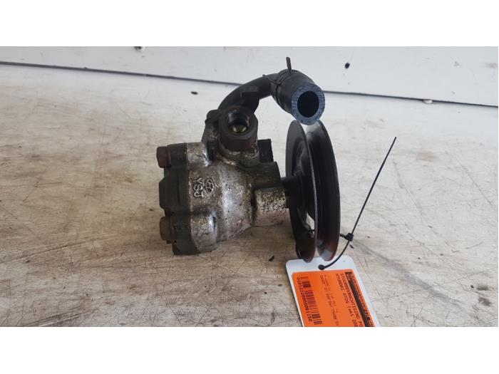 Gebruikte Pomp Servo Hyundai Atos 1.0 12V Prijs € 15,00 Margeregeling aangeboden door Autodemontagebedrijf Smit