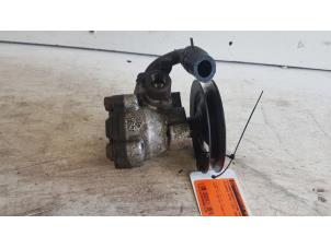 Gebruikte Stuurbekrachtiging Pomp Hyundai Atos 1.0 12V Prijs € 20,00 Margeregeling aangeboden door Autodemontagebedrijf Smit