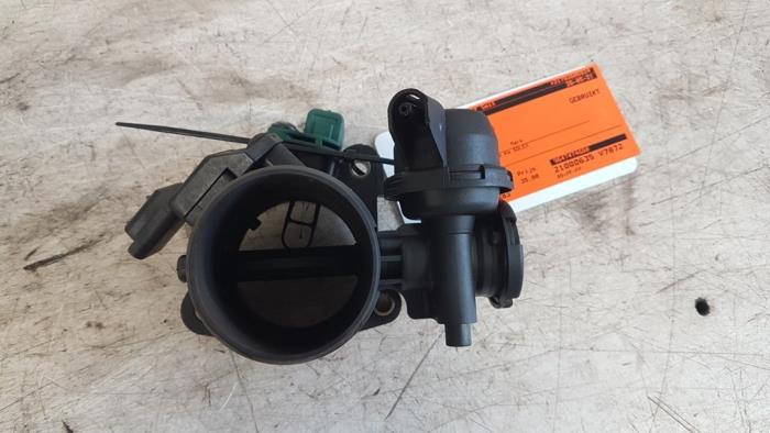 Gebruikte Gasklephuis Volvo S40 (MS) 2.0 D 16V Prijs € 25,00 Margeregeling aangeboden door Autodemontagebedrijf Smit