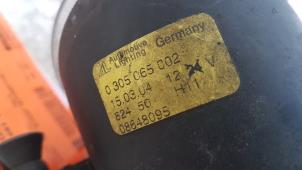 Gebruikte Mistlamp rechts-voor Volvo S40 (MS) 2.0 D 16V Prijs € 20,00 Margeregeling aangeboden door Autodemontagebedrijf Smit