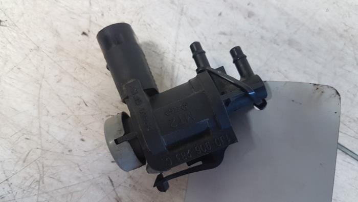 Gebruikte Brandstofdruk sensor Volkswagen Transporter T5 2.5 TDi Prijs € 15,00 Margeregeling aangeboden door Autodemontagebedrijf Smit
