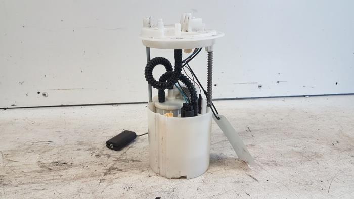 Gebruikte Tank element Pomp Fiat Croma (194) 1.8 MPI 16V Prijs € 25,00 Margeregeling aangeboden door Autodemontagebedrijf Smit