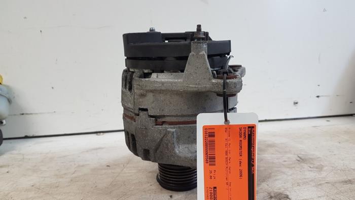 Gebruikte Dynamo Skoda Roomster (5J) 1.9 TDI Prijs € 25,00 Margeregeling aangeboden door Autodemontagebedrijf Smit