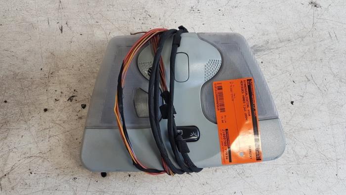 Binnenverlichting voor van een Mercedes-Benz Vaneo (W414)  2004