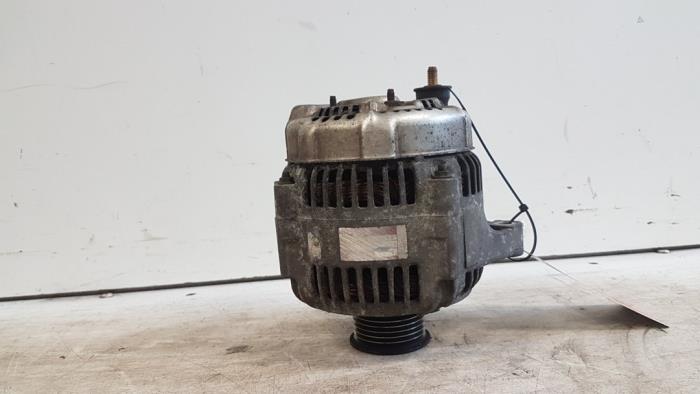 Gebruikte Dynamo Jaguar S-type (X200) 4.0 V8 32V Prijs € 25,00 Margeregeling aangeboden door Autodemontagebedrijf Smit