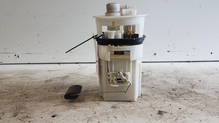 Gebruikte Tank element Pomp Kia Picanto (BA) 1.0 12V Prijs € 10,00 Margeregeling aangeboden door Autodemontagebedrijf Smit