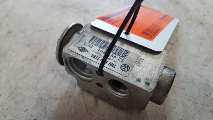 Gebruikte Airco expansieklep Volkswagen Transporter T5 1.9 TDi Prijs € 25,00 Margeregeling aangeboden door Autodemontagebedrijf Smit