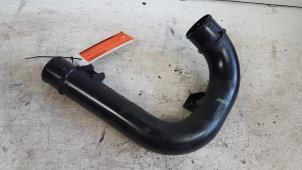 Gebruikte Intercooler Buis Fiat Bravo (198A) 1.4 T-Jet 16V 120 Prijs € 30,00 Margeregeling aangeboden door Autodemontagebedrijf Smit