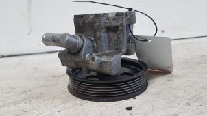 Gebruikte Stuurpomp Alfa Romeo 159 Sportwagon (939BX) 1.9 JTDm Prijs € 100,00 Margeregeling aangeboden door Autodemontagebedrijf Smit