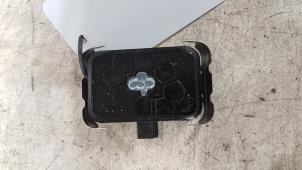 Gebruikte Sensor regen Alfa Romeo 159 Sportwagon (939BX) 1.9 JTDm Prijs € 20,00 Margeregeling aangeboden door Autodemontagebedrijf Smit
