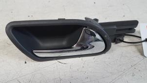 Gebruikte Deurgreep 4Deurs rechts-achter Volkswagen Golf V (1K1) 1.4 FSI 16V Prijs € 10,00 Margeregeling aangeboden door Autodemontagebedrijf Smit