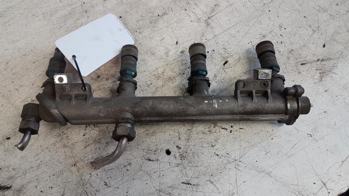 Gebruikte Verstuiver brug Saab 9-3 Sport Estate (YS3F) 1.8t 16V Prijs € 55,00 Margeregeling aangeboden door Autodemontagebedrijf Smit