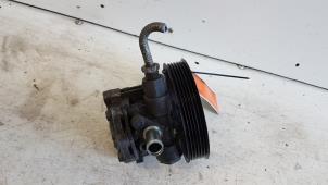 Gebruikte Pomp Servo Dodge Avenger (JS) 2.0 16V Prijs € 45,00 Margeregeling aangeboden door Autodemontagebedrijf Smit